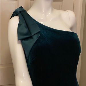 Eliza J Dresses - Velvet emerald evening gown Eliza J Dresses - Velvet emerald evening gown